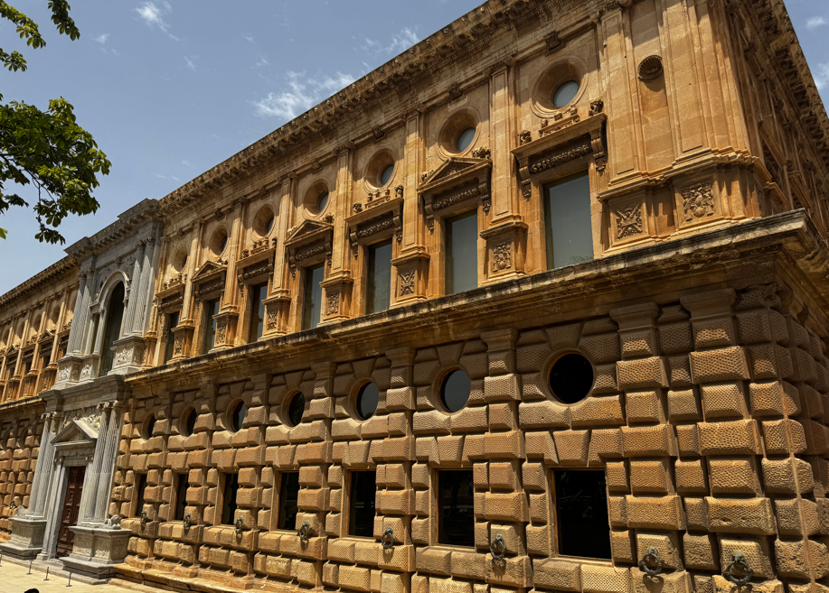 Salvaged Splendor: From the Alhambra to New 
York's Architectural Fragments